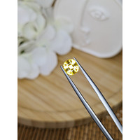1.58 Ct. Yellow Sapphire from Ceylon (Sri Lanka) Life Style