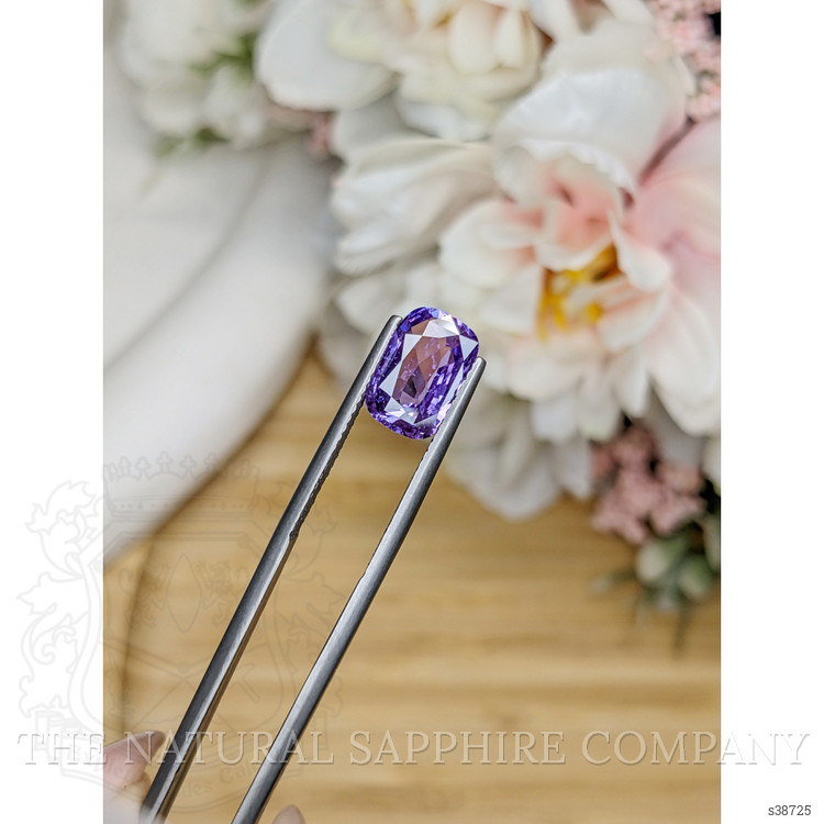 2.98 Ct. Purple Sapphire from Ceylon (Sri Lanka)