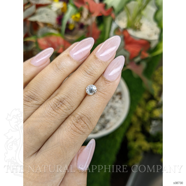 1.59 Ct. Grey Sapphire from Ceylon (Sri Lanka)