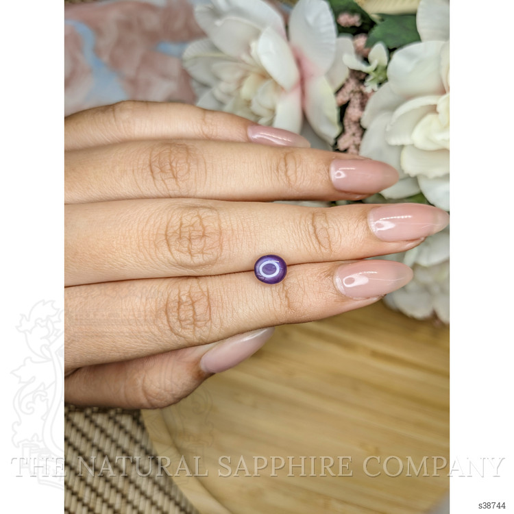 1.86 Ct. Purple Star Sapphire from Ceylon (Sri Lanka)