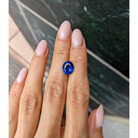 4.10 Ct. Blue Sapphire from Ceylon (Sri Lanka) Life Style