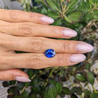 3.52 Ct. Blue Sapphire from Ceylon (Sri Lanka) Life Style