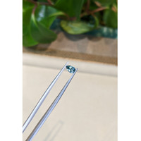 0.51 Ct. Bluish Green Sapphire from Montana Life Style