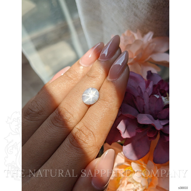 1.97 Ct. Grey Star Sapphire from Ceylon (Sri Lanka)