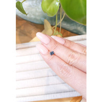 0.51 Ct. Greyish Blue Sapphire from Ceylon (Sri Lanka) Life Style