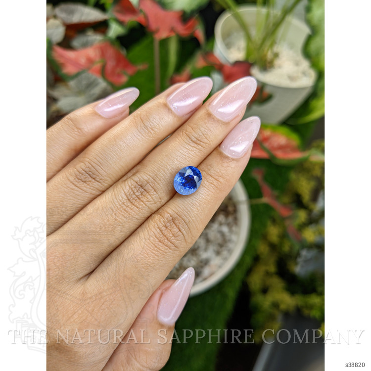 5.64 Ct. Blue Sapphire from Ceylon (Sri Lanka)