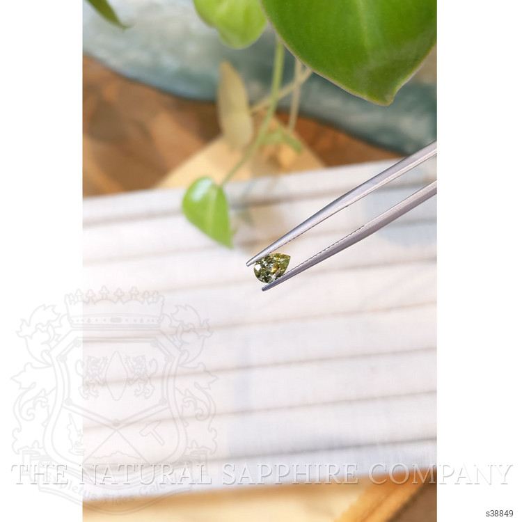 0.64 Ct. Bi Color Sapphire from Montana