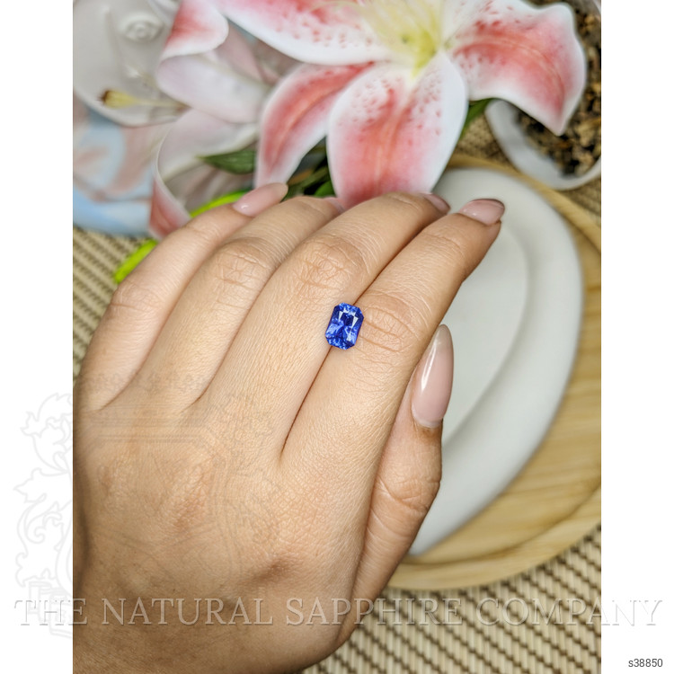 1.58 Ct. Bluish Purple Sapphire from Ceylon (Sri Lanka)
