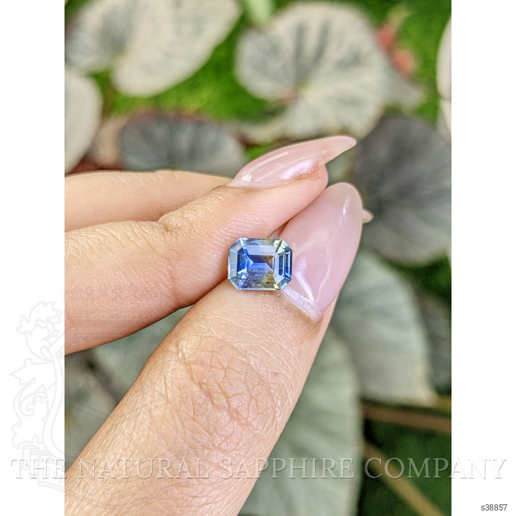 1.90 Ct. Bi Color Sapphire from Ceylon (Sri Lanka)
