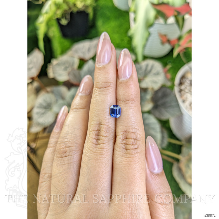 1.58 Ct. Blue Sapphire from Ceylon (Sri Lanka)