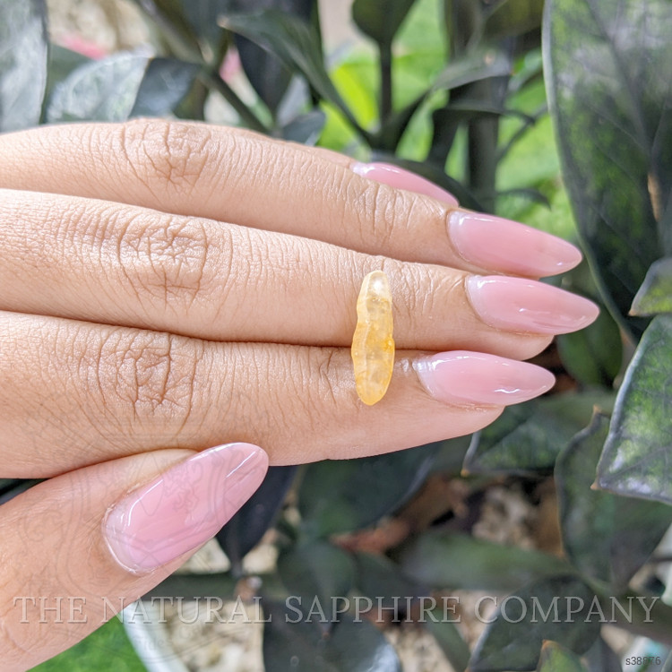 3.37 Ct. Yellow Rough Sapphire from Ceylon (Sri Lanka)