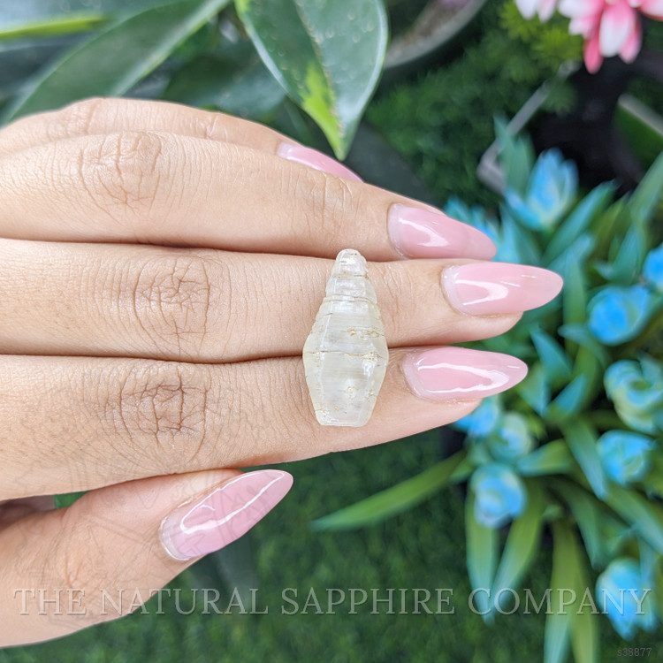 19.20 Ct. White Rough Sapphire from Ceylon (Sri Lanka)