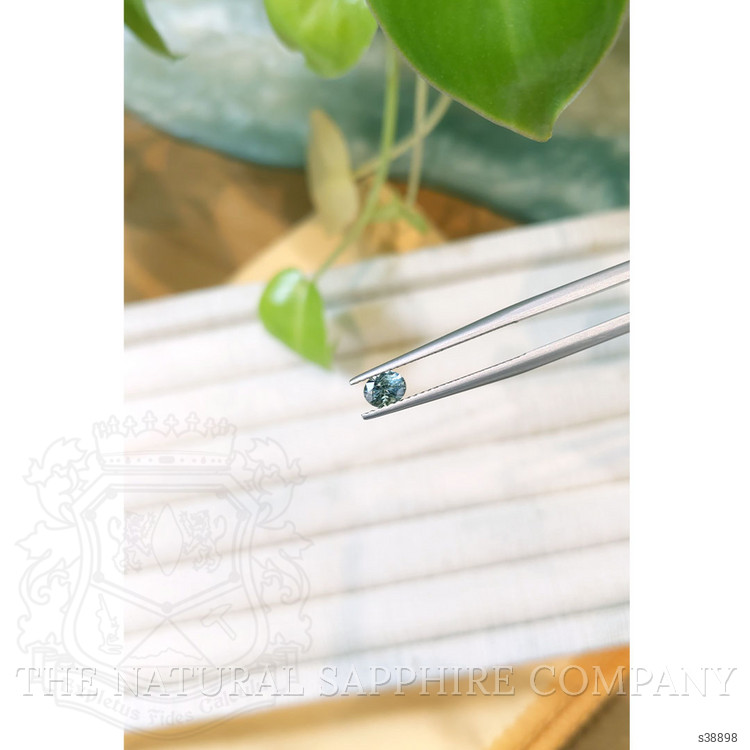 0.44 Ct. Bluish Green Sapphire from Montana