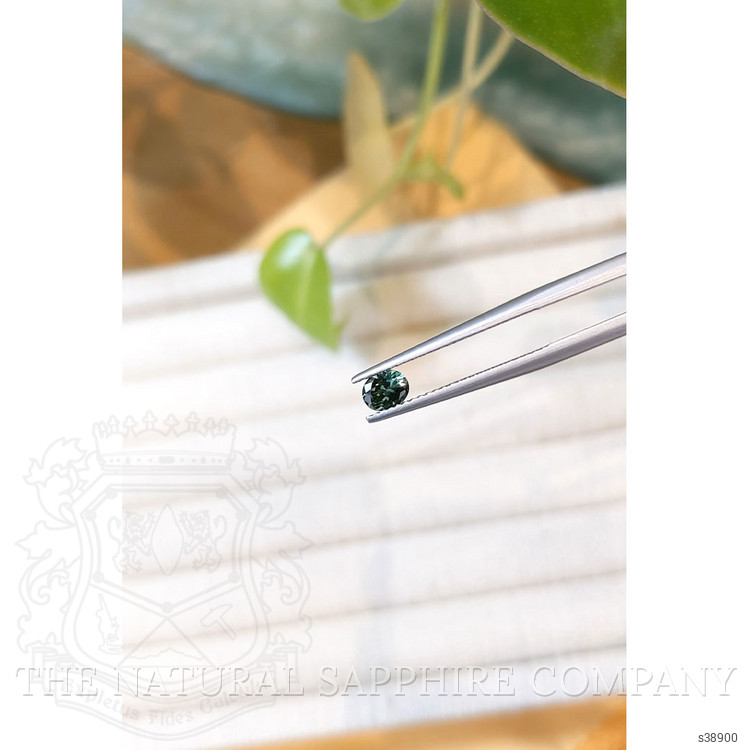 0.44 Ct. Bluish Green Sapphire from Montana