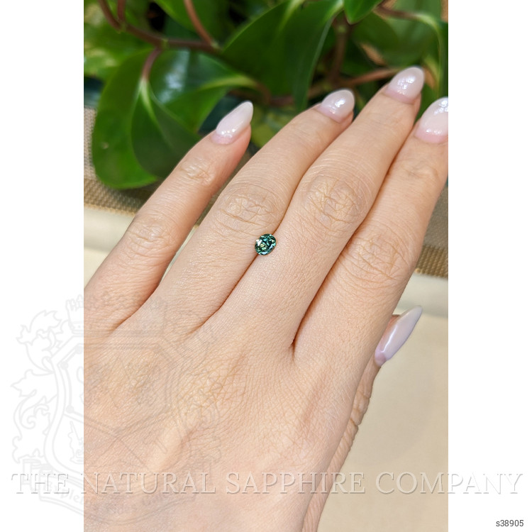 0.45 Ct. Bluish Green Sapphire from Montana