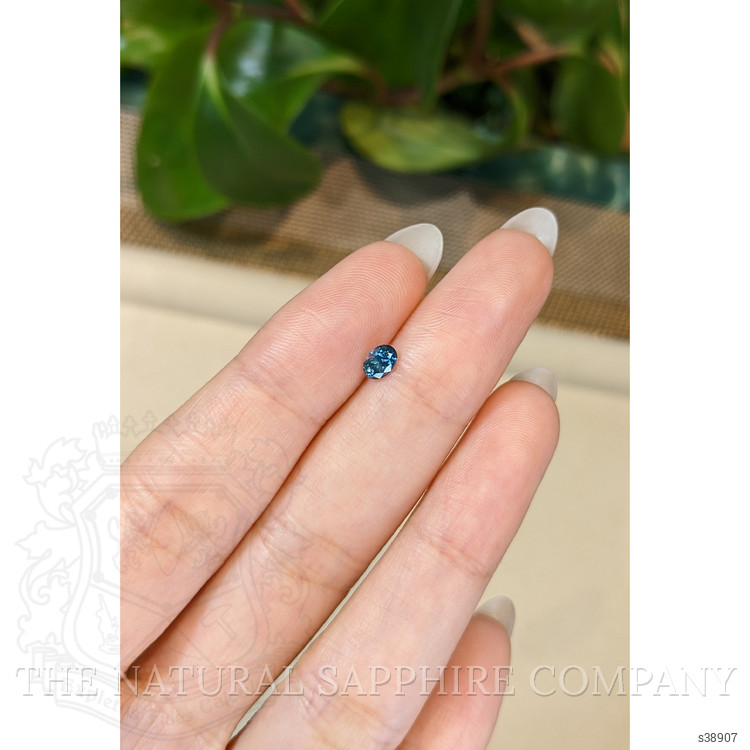 0.40 Ct. Blue Sapphire from Montana