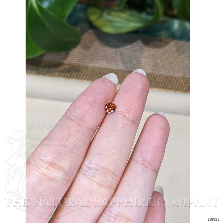 0.48 Ct. Bi Color Sapphire from Montana