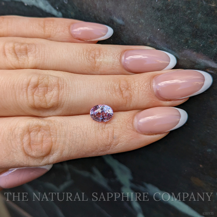2.56 Ct. Pink Sapphire from Ceylon (Sri Lanka)