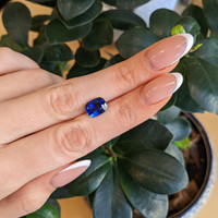 3.74 Ct. Blue Sapphire from Ceylon (Sri Lanka) Life Style