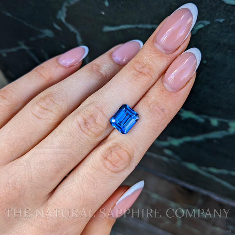 5.59 Ct. Blue Sapphire from Ceylon (Sri Lanka)