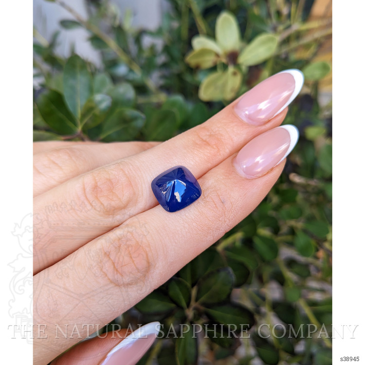 9.21 Ct. Blue Cabochon Sapphire from Ceylon (Sri Lanka)
