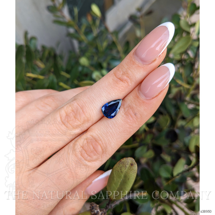 2.87 Ct. Blue Sapphire from Ceylon (Sri Lanka)
