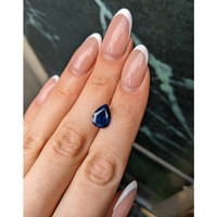 3.83 Ct. Blue Sapphire from Ceylon (Sri Lanka) Life Style