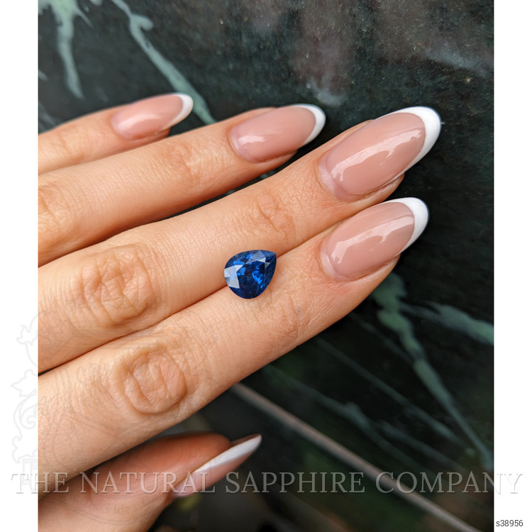 4.26 Ct. Blue Sapphire from Ceylon (Sri Lanka)