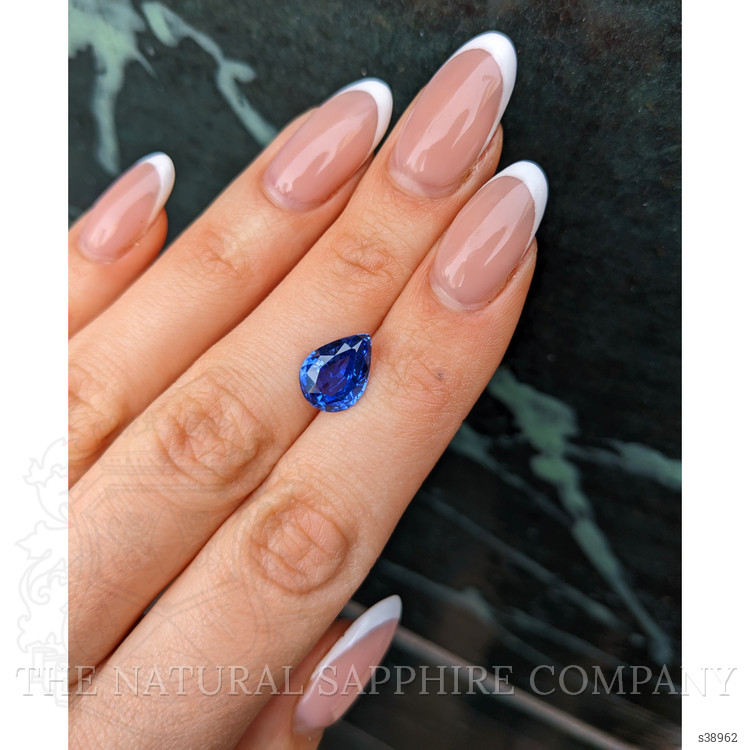 4.59 Ct. Blue Sapphire from Ceylon (Sri Lanka)