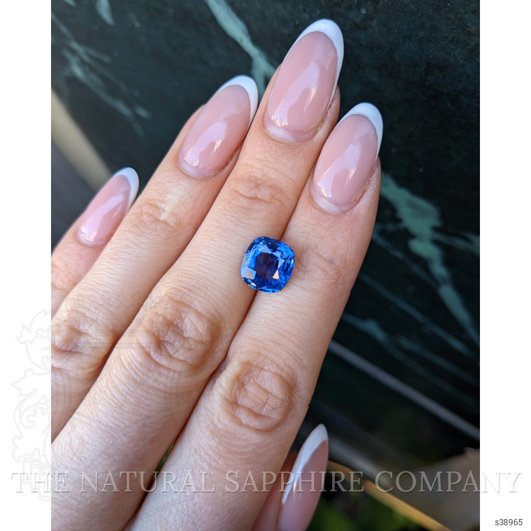 5.16 Ct. Blue Sapphire from Ceylon (Sri Lanka)
