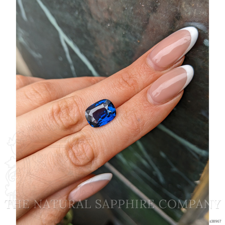 8.04 Ct. Blue Sapphire from Ceylon (Sri Lanka)