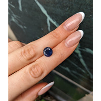 3.81 Ct. Blue Sapphire from Ceylon (Sri Lanka) Life Style