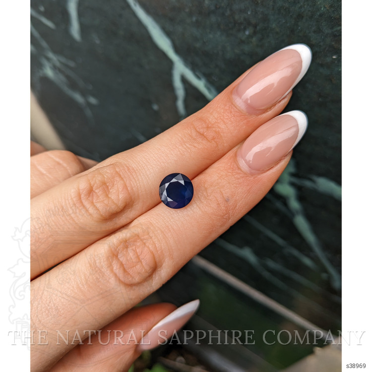 3.81 Ct. Blue Sapphire from Ceylon (Sri Lanka)