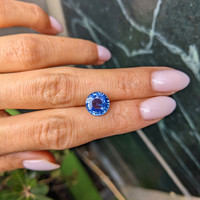 3.95 Ct. Blue Sapphire from Ceylon (Sri Lanka) Life Style