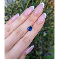 2.99 Ct. Blue Sapphire from Ceylon (Sri Lanka) Life Style