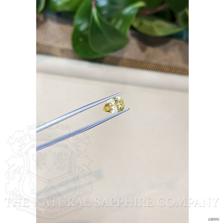 3.39 Ct. Yellow Sapphire from Ceylon (Sri Lanka)