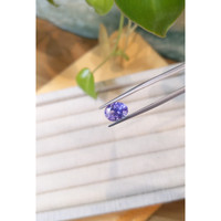 3.31 Ct. Violet Sapphire from Ceylon (Sri Lanka) Life Style