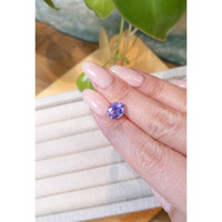 3.31 Ct. Violet Sapphire from Ceylon (Sri Lanka) Life Style