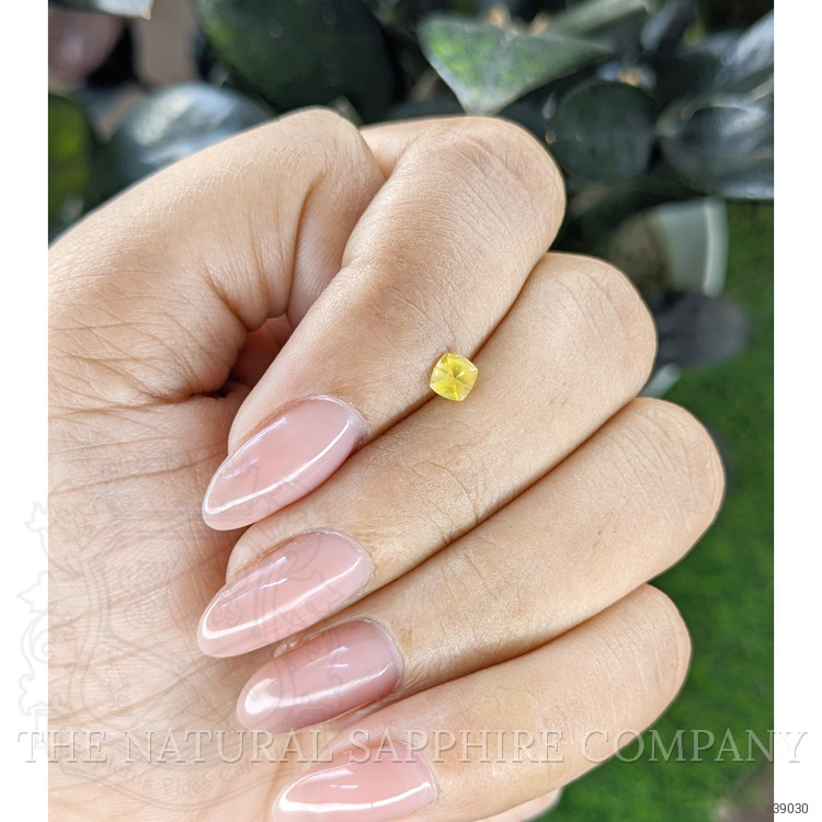 0.31 Ct. Yellow Sapphire from Ceylon (Sri Lanka)