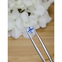 1.27 Ct. Blue Sapphire from Madagascar Life Style