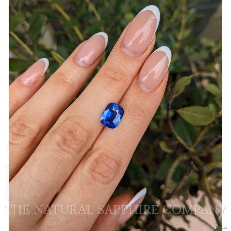 3.23 Ct. Blue Sapphire from Ceylon (Sri Lanka)