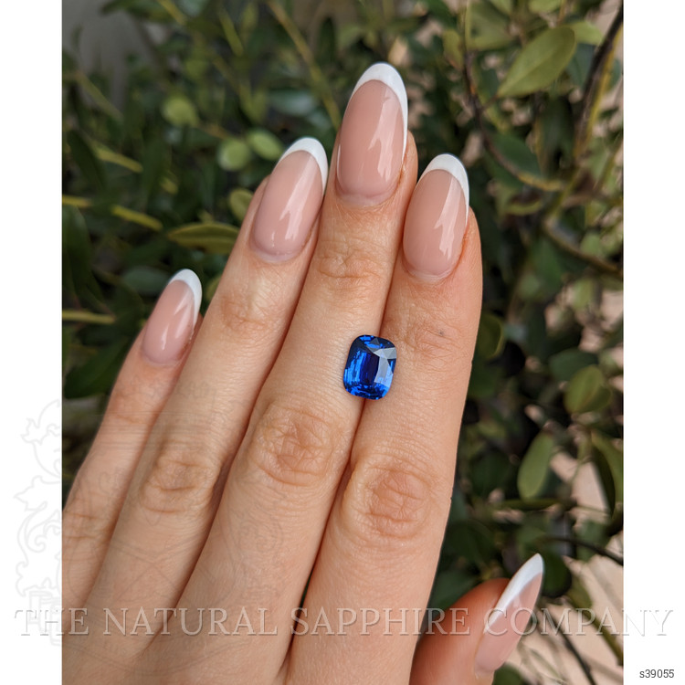 3.23 Ct. Blue Sapphire from Ceylon (Sri Lanka)