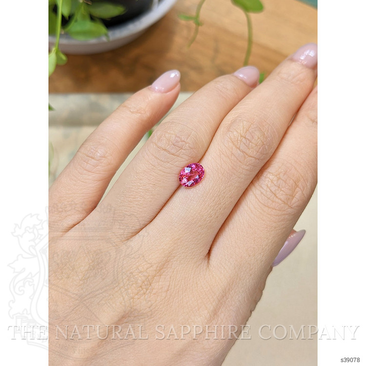 1.30 Ct. Pink Sapphire from Ceylon (Sri Lanka)