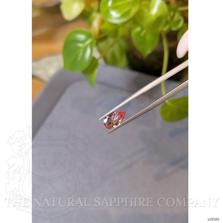 1.52 Ct. Padparadscha Sapphire from Ceylon (Sri Lanka)