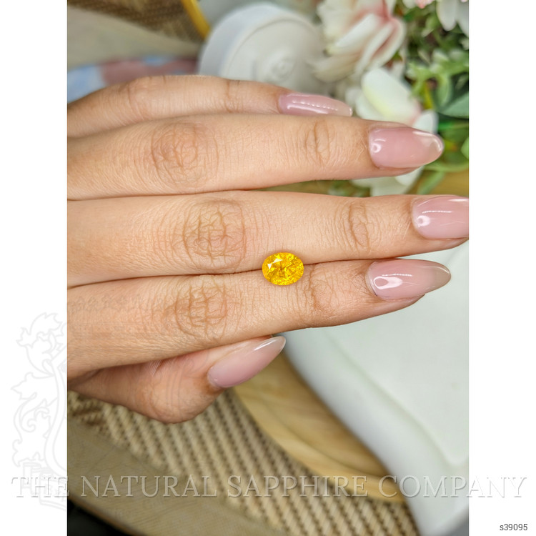 2.04 Ct. Yellow Sapphire from Ceylon (Sri Lanka)