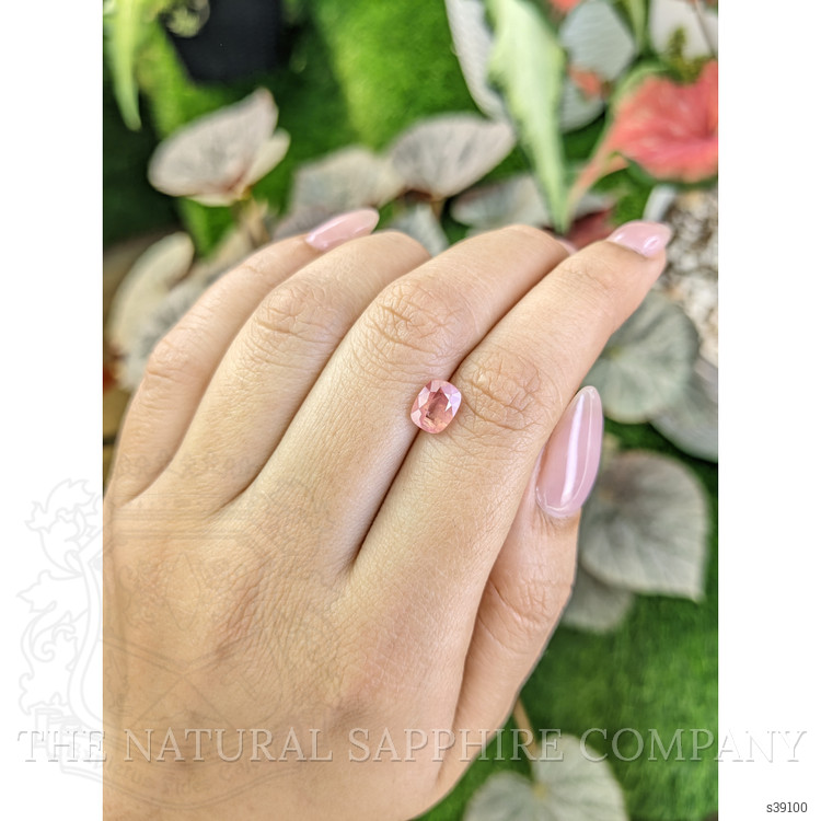1.59 Ct. Padparadscha Sapphire from Ceylon (Sri Lanka)