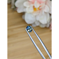 0.86 Ct. Bi Color Sapphire from Ceylon (Sri Lanka) Life Style