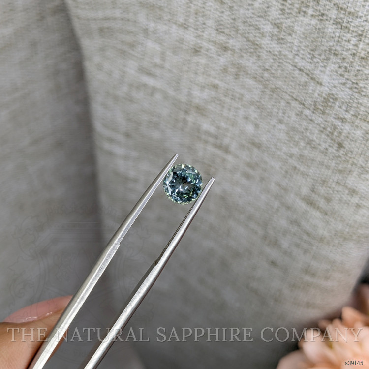 1.37 Ct. Bluish Green Sapphire from Montana