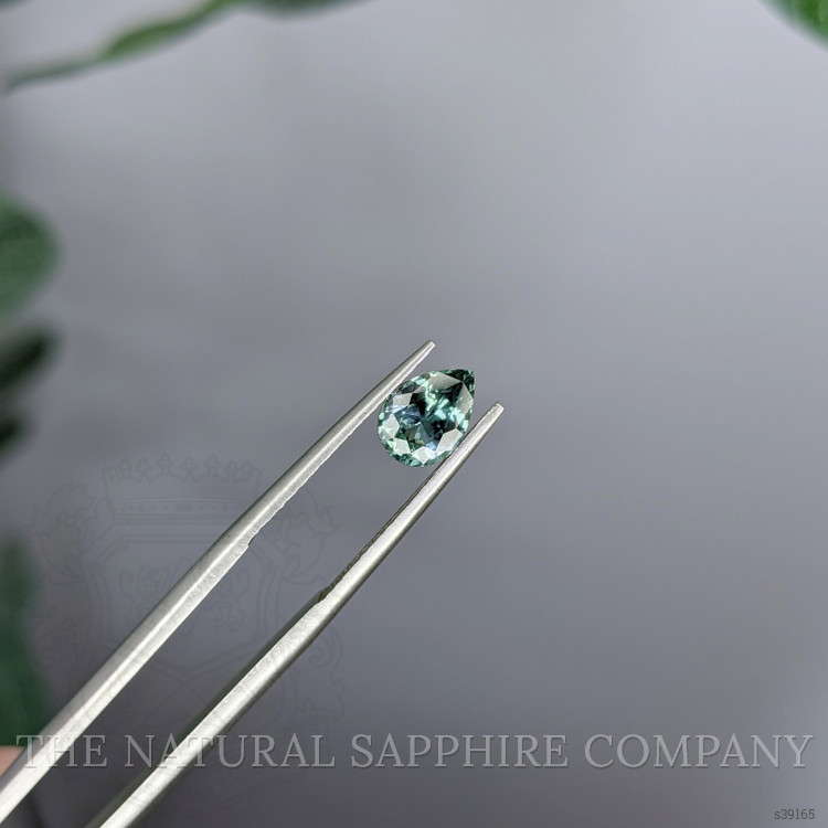 1.13 Ct. Bluish Green Sapphire from Montana