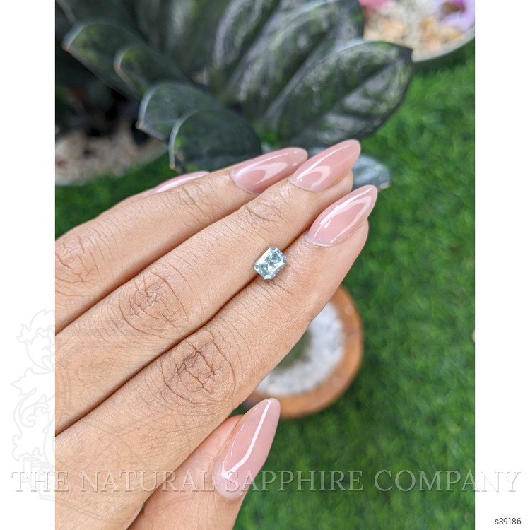 0.98 Ct. Bluish Green Sapphire from Montana